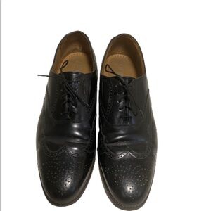 J Murphy by Johnston & Murphy wingtip dress shoes size 11